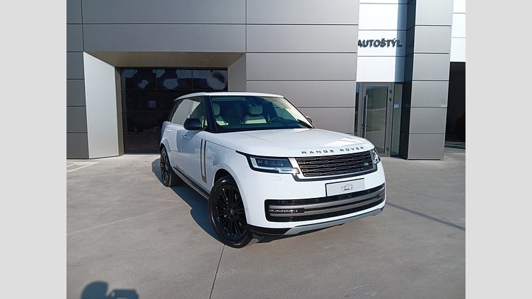 2024 SKLADOVÉ VOZIDLÁ Land Rover Range Rover Fuji White 3.0D MHEV 350PS MHEV HSE LWB AWD