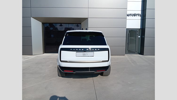 2024 SKLADOVÉ VOZIDLÁ Land Rover Range Rover Fuji White 3.0D MHEV 350PS MHEV HSE LWB AWD