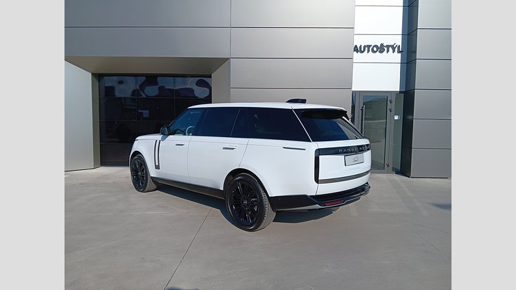 2024 SKLADOVÉ VOZIDLÁ Land Rover Range Rover Fuji White 3.0D MHEV 350PS MHEV HSE LWB AWD