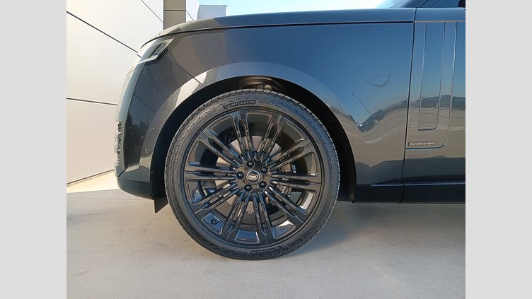 2024 SKLADOVÉ VOZIDLÁ Land Rover Range Rover Carpatian Grey 3.0D 350PS MHEV AUTOBIOGRAPHY LWB AWD