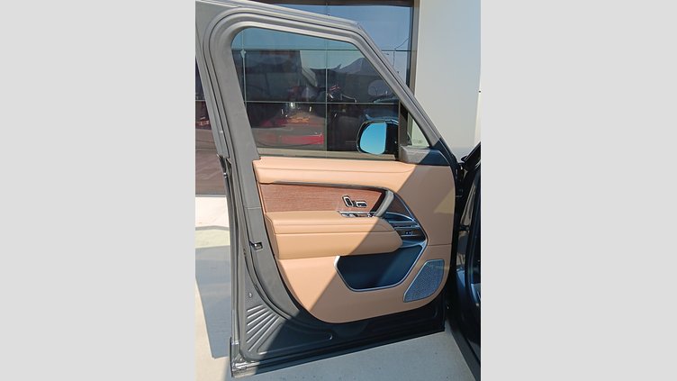 2024 SKLADOVÉ VOZIDLÁ Land Rover Range Rover Carpatian Grey 3.0D 350PS MHEV AUTOBIOGRAPHY LWB AWD