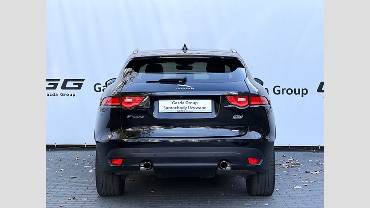 2020 Approved Jaguar F-Pace Santorini Black 25D 
2.0L INGENIUM 240KM TWIN TURBO DIESEL (przekładnia automatyczna)
Napęd AWD PORTFOLIO