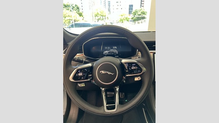 2025 Approved Jaguar F-Pace Fuji White auto Dynamic SE 404PS Automático,