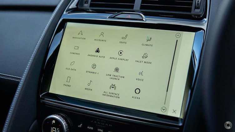 2024 Approved Jaguar E-Pace Fuji White P250 PETROL R-DYNAMIC SE