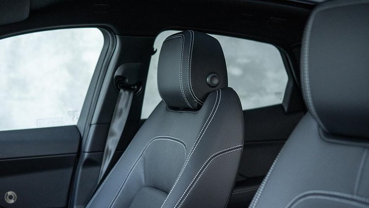 2024 Approved Jaguar E-Pace Fuji White P250 PETROL R-DYNAMIC SE