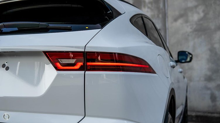 2024 Approved Jaguar E-Pace Fuji White P250 PETROL R-DYNAMIC SE