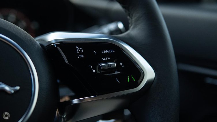 2024 Approved Jaguar E-Pace Fuji White P250 PETROL R-DYNAMIC SE