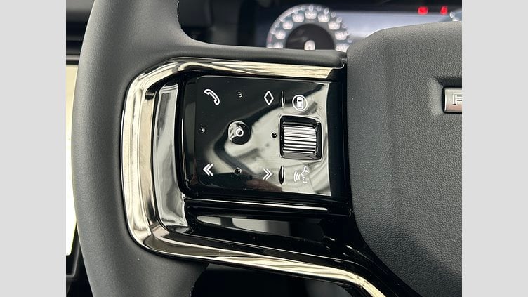 2023 認定中古車 Land Rover Range Rover Evoque アロイオスグレイ D200（ディーゼル） スタンダードホイールベース DYNAMIC SE