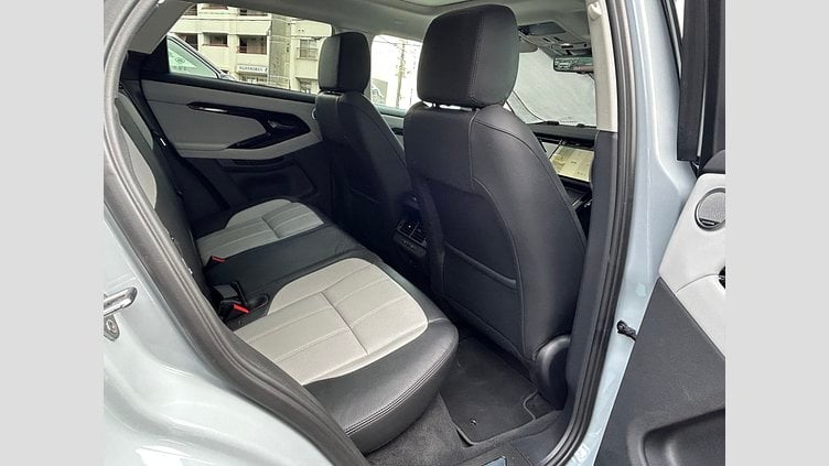 2023 認定中古車 Land Rover Range Rover Evoque アロイオスグレイ D200（ディーゼル） スタンダードホイールベース DYNAMIC SE