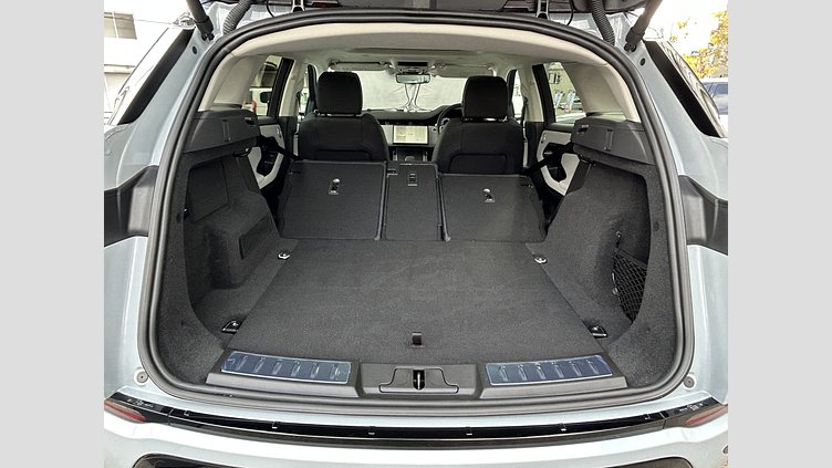 2023 認定中古車 Land Rover Range Rover Evoque アロイオスグレイ D200（ディーゼル） スタンダードホイールベース DYNAMIC SE
