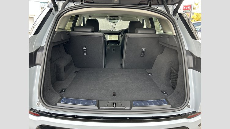 2023 認定中古車 Land Rover Range Rover Evoque アロイオスグレイ D200（ディーゼル） スタンダードホイールベース DYNAMIC SE