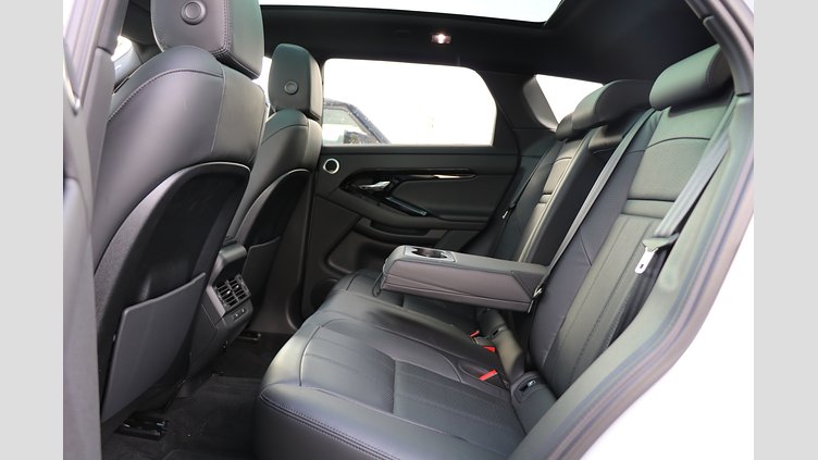 2024 認定中古車 Land Rover Range Rover Evoque フジホワイト P300eプラグインハイブリッド（ガソリン） スタンダードホイールベース DYNAMIC HSE