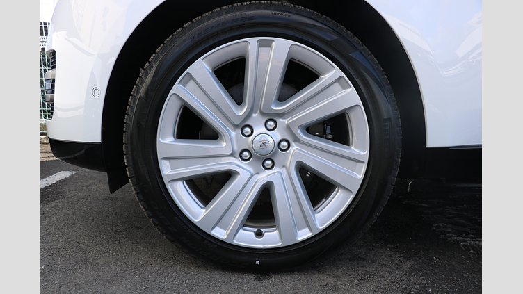 2023 認定中古車 Land Rover Range Rover フジホワイト D300 AWD MHEV（AT） スタンダードホイールベース HSE