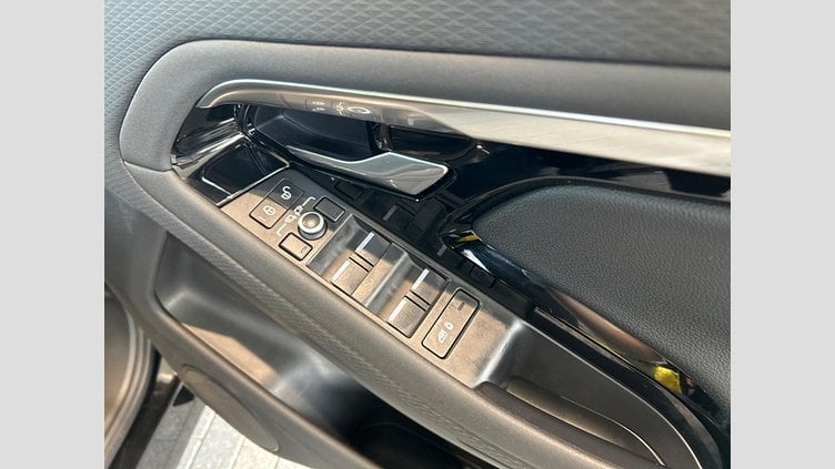 2020 認定中古車 Land Rover Range Rover Evoque サントリーニブラック P300 R-DYNAMIC S