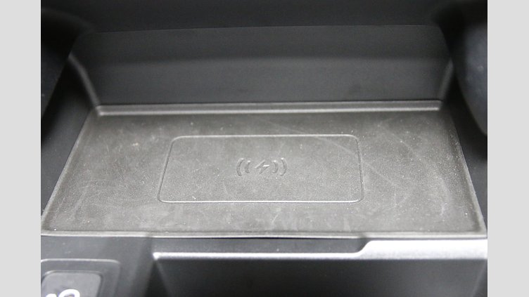 2024 認定中古車 Land Rover Range Rover Velar ヴァレジネブルー P400eプラグインハイブリッド（ガソリン） Dynamic HSE