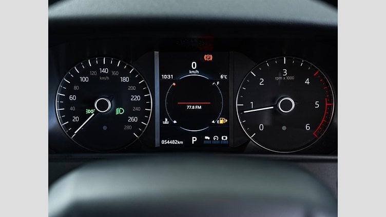 2018 認定中古車 Land Rover Range Rover Velar ナルヴィクブラック D180 R-DYNAMIC