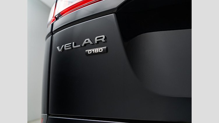 2018 認定中古車 Land Rover Range Rover Velar ナルヴィクブラック D180 R-DYNAMIC