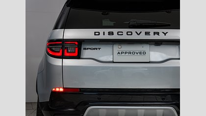 Discovery Sport 11