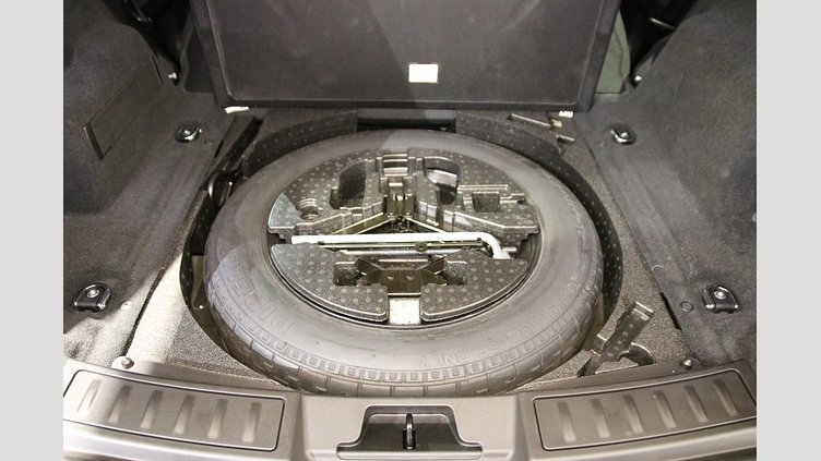 2020 認定中古車 Land Rover Range Rover Evoque サントリーニブラック P200 SE