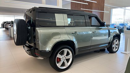 Defender 110 2