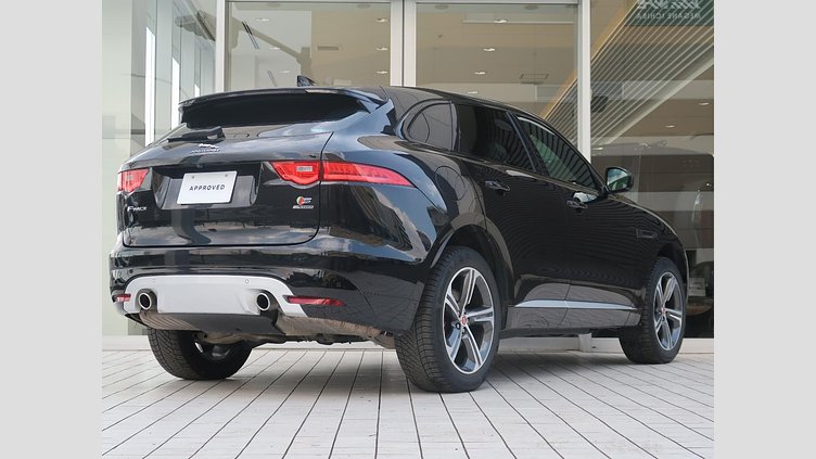 2019 認定中古車 Jaguar F-Pace Santorini Black 3.0 litre V6 Supercharged Petrol S