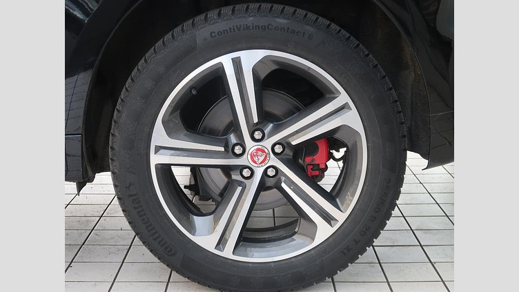 2019 認定中古車 Jaguar F-Pace Santorini Black 3.0 litre V6 Supercharged Petrol S