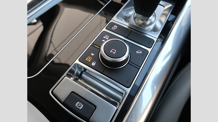 2018 認定中古車 Land Rover Range Rover Sport Corris Grey 3.0 litre V6 Supercharged Petrol HSE