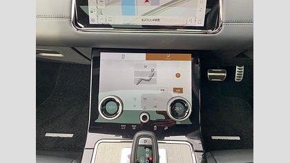 Range Rover Evoque 24