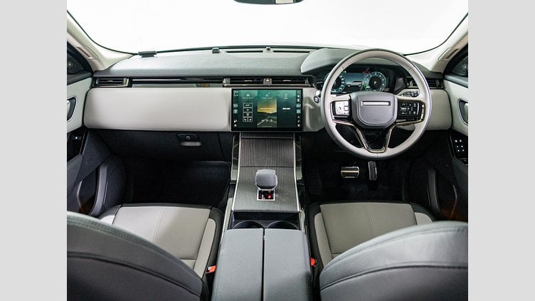 2025 認定中古車 Land Rover Range Rover Velar カルパチアングレイ P400eプラグインハイブリッド（ガソリン） スタンダードホイールベース Dynamic SE