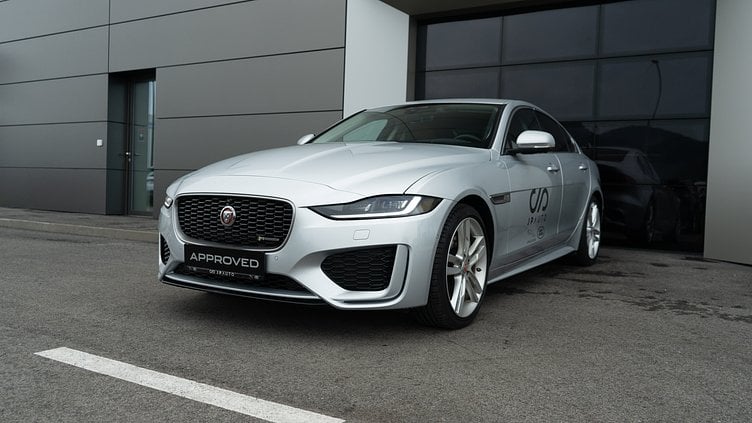 2021 JAZDENÉ VOZIDLÁ Jaguar XE Indus Silver AWD R-Sport AWD SE 2.0D 180PS