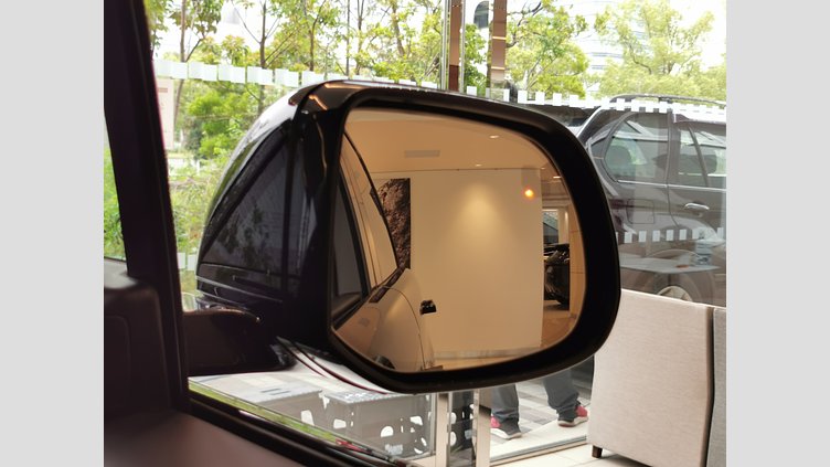 2023 認定中古車 Land Rover Range Rover Santorini Black 4.4 NC10 P8H First Edition