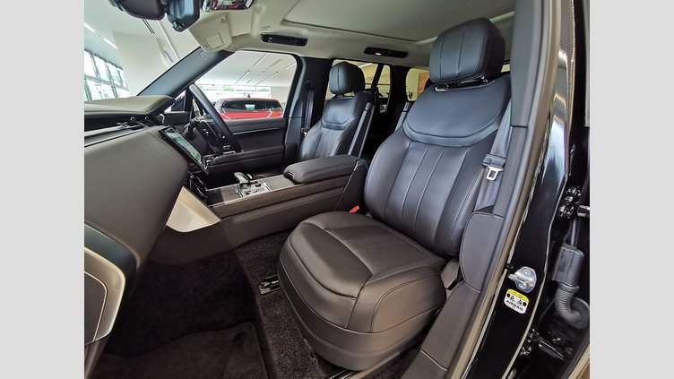 2023 認定中古車 Land Rover Range Rover Santorini Black 4.4 NC10 P8H First Edition