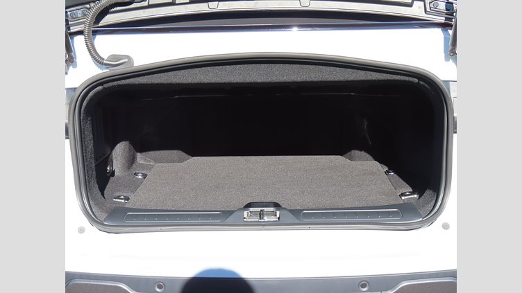 2017 認定中古車 Land Rover Range Rover Evoque Yulong White 2.0 litre Si4 Petrol ﾀﾞｲﾅﾐｯｸHSE