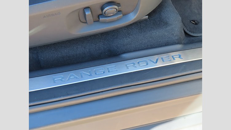 2017 認定中古車 Land Rover Range Rover Evoque Yulong White 2.0 litre Si4 Petrol ﾀﾞｲﾅﾐｯｸHSE