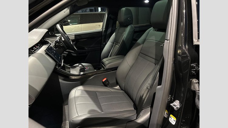 2024 認定中古車 Land Rover Range Rover Evoque サントリーニブラック P300eプラグインハイブリッド（ガソリン） スタンダードホイールベース DYNAMIC HSE