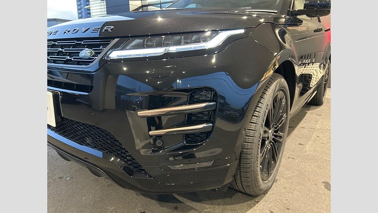 2024 認定中古車 Land Rover Range Rover Evoque サントリーニブラック P300eプラグインハイブリッド（ガソリン） スタンダードホイールベース DYNAMIC HSE