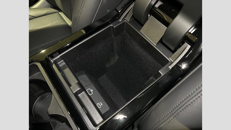 2024 認定中古車 Land Rover Range Rover Evoque サントリーニブラック P300eプラグインハイブリッド（ガソリン） スタンダードホイールベース DYNAMIC HSE