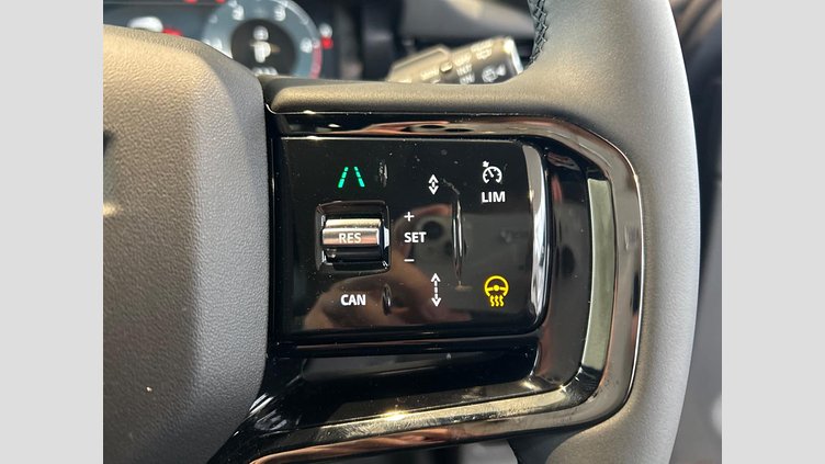 2024 認定中古車 Land Rover Range Rover Evoque サントリーニブラック D200マイルドハイブリッド（ディーゼル） スタンダードホイールベース S