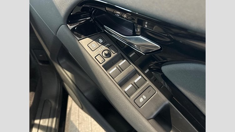 2024 認定中古車 Land Rover Range Rover Evoque サントリーニブラック D200マイルドハイブリッド（ディーゼル） スタンダードホイールベース S