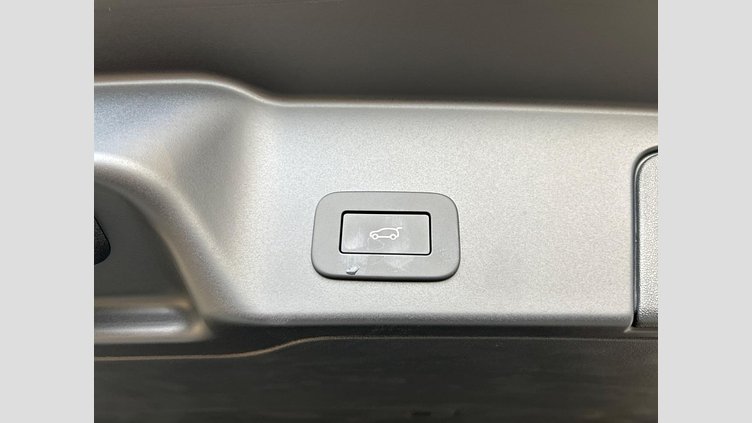2024 認定中古車 Land Rover Range Rover Evoque サントリーニブラック D200マイルドハイブリッド（ディーゼル） スタンダードホイールベース S