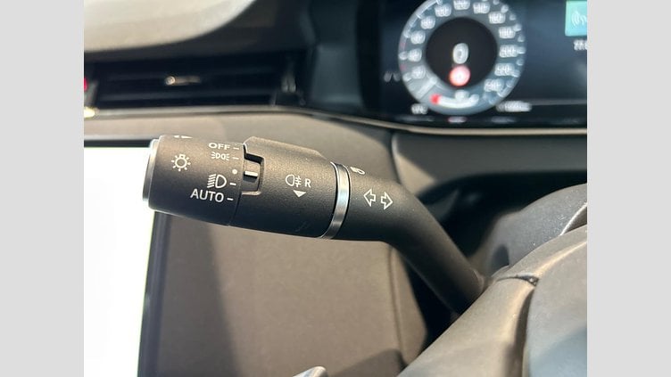 2024 認定中古車 Land Rover Range Rover Evoque サントリーニブラック D200マイルドハイブリッド（ディーゼル） スタンダードホイールベース S