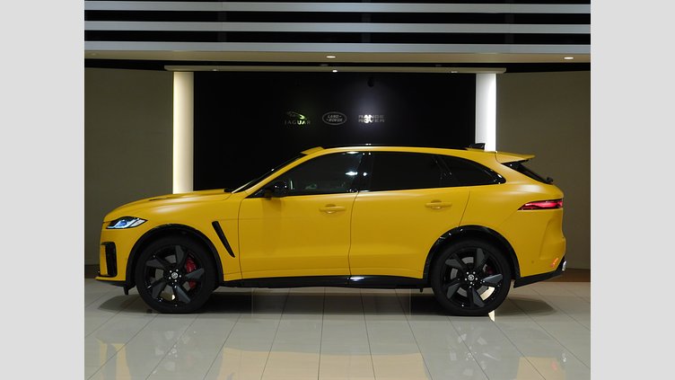 2024 認定中古車 Jaguar F-Pace Sorrento Yellow P550 AWD（オートマチック） SVR