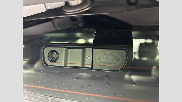 2024 認定中古車 Land Rover Range Rover Evoque フジホワイト P300eプラグインハイブリッド（ガソリン） スタンダードホイールベース DYNAMIC HSE