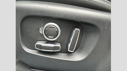 Range Rover Evoque 50