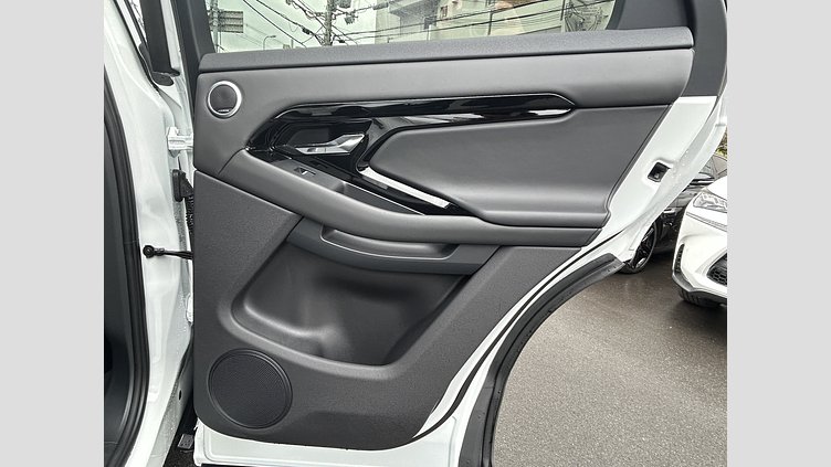 2024 認定中古車 Land Rover Range Rover Evoque フジホワイト P300eプラグインハイブリッド（ガソリン） スタンダードホイールベース DYNAMIC HSE