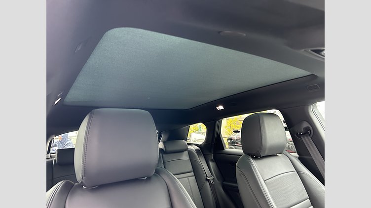 2024 認定中古車 Land Rover Range Rover Evoque フジホワイト P300eプラグインハイブリッド（ガソリン） スタンダードホイールベース DYNAMIC HSE