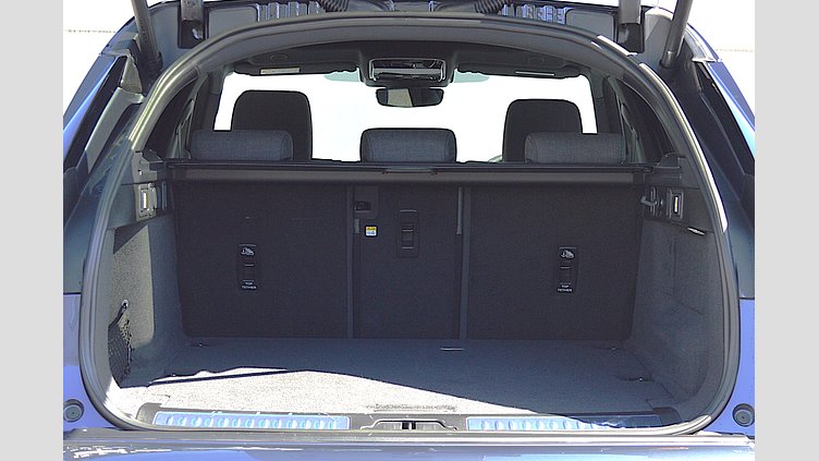 2024 認定中古車 Land Rover Range Rover Velar ヴァレジネブルー P400eプラグインハイブリッド（ガソリン） Standard Wheelbase Dynamic HSE