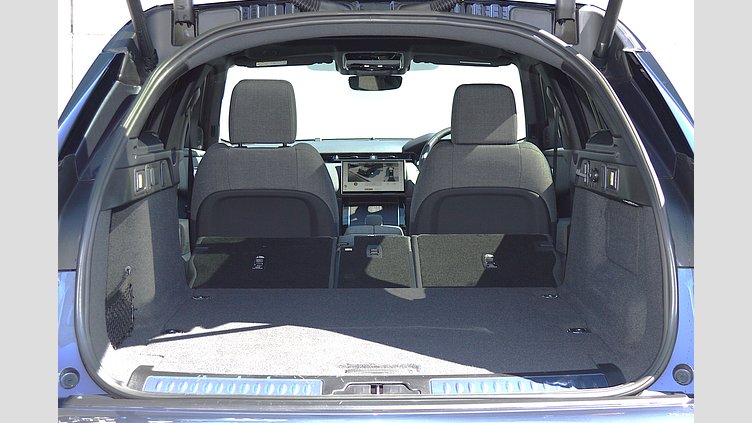2024 認定中古車 Land Rover Range Rover Velar ヴァレジネブルー P400eプラグインハイブリッド（ガソリン） Standard Wheelbase Dynamic HSE