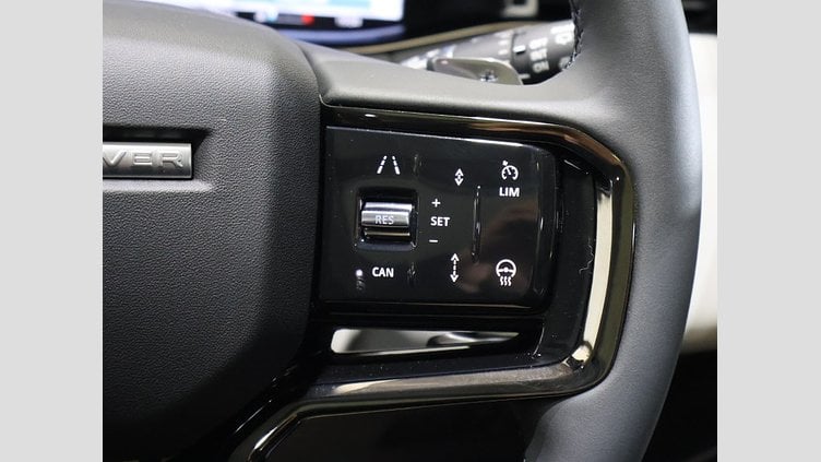 2024 認定中古車 Land Rover Range Rover Evoque オストゥーニパールホワイト D200マイルドハイブリッド（ディーゼル） スタンダードホイールベース DYNAMIC SE