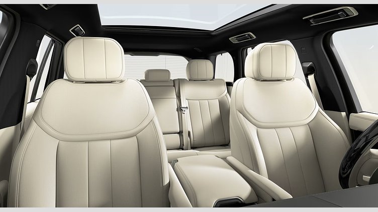 2025 New Land Rover Range Rover Flux Silver - Gloss finish D300 Diesel Mild Hybrid Standard Wheelbase HSE